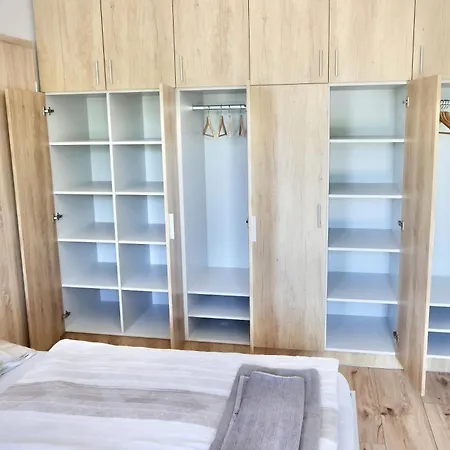 Strandkezilabda Koezpont A Velencei-tonal 3* Gárdony