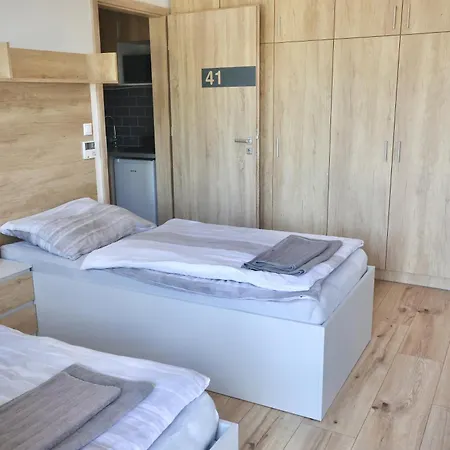 Strandkezilabda Koezpont A Velencei-tonal 3*